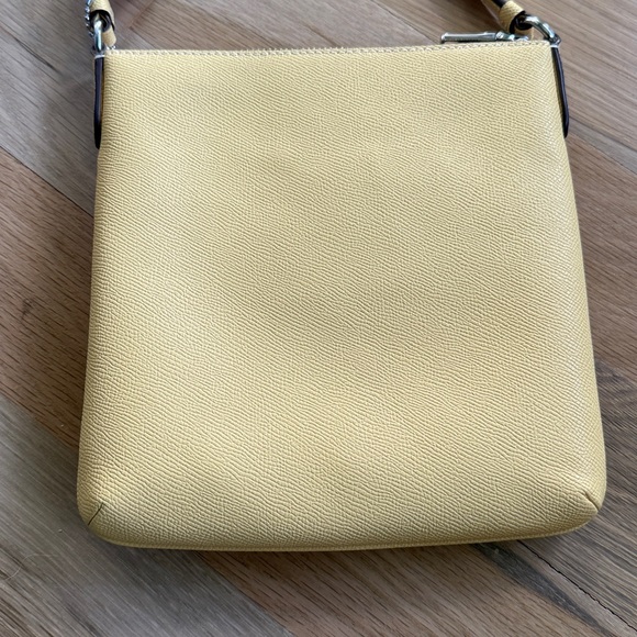 Coach Mini Rowan File Bag - Picture 4 of 8